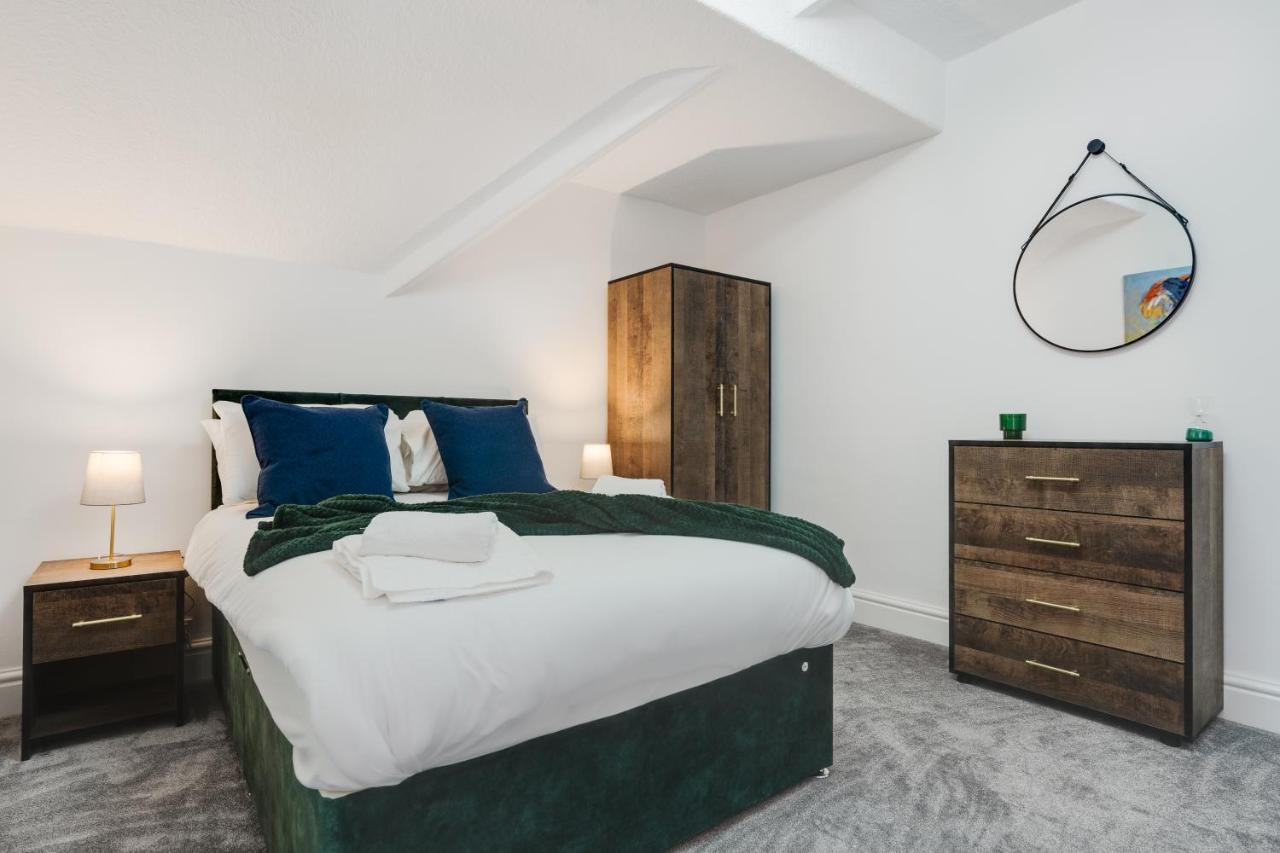 St David'S - Stylish 2 Bed Apartment, Free Parking, Close To Beach Lytham St Annes Kültér fotó